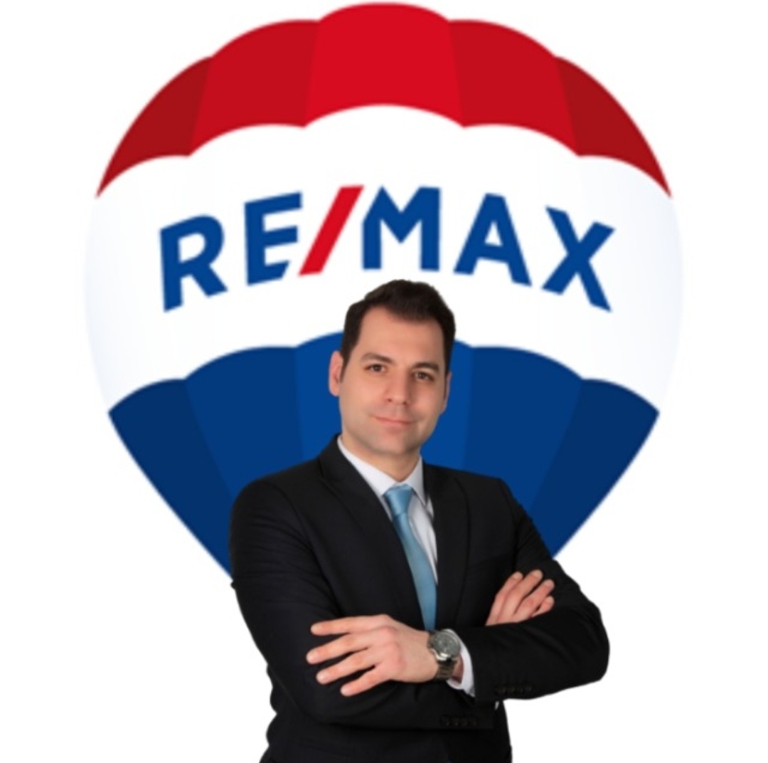 AHMET AYYILDIZ RE/MAX